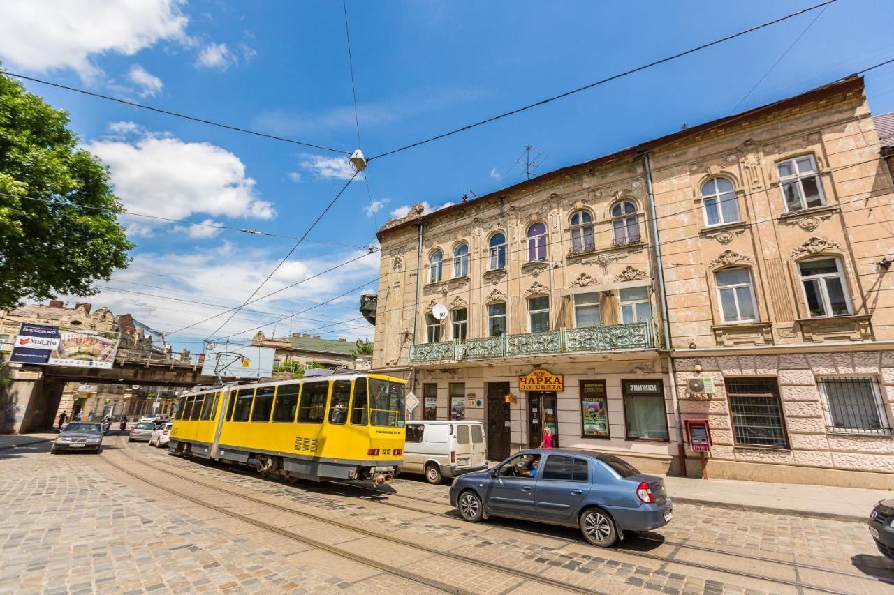 Сучасна Квартира По Вул Дарії Гусяк 9 Біля Краківського Lviv Ngoại thất bức ảnh